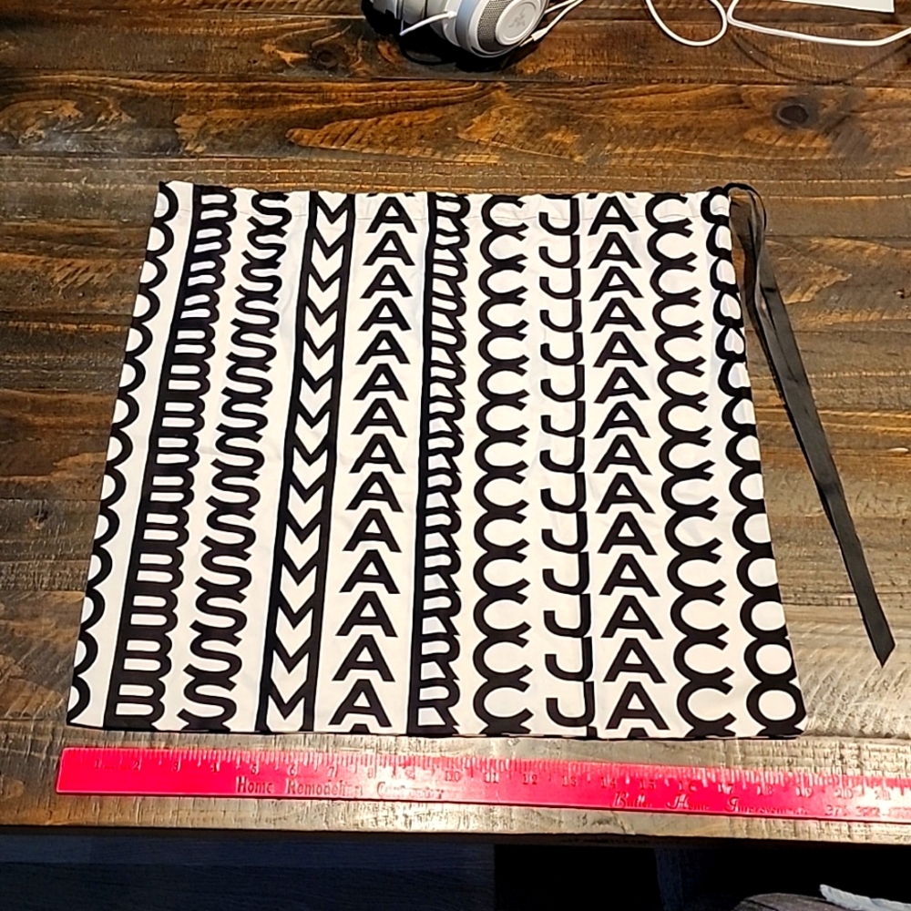 Marc Jacobs dust bag